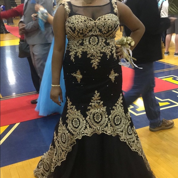 Prom dress - Picture 4 of 4