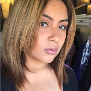 Meet your Posher, Seyda