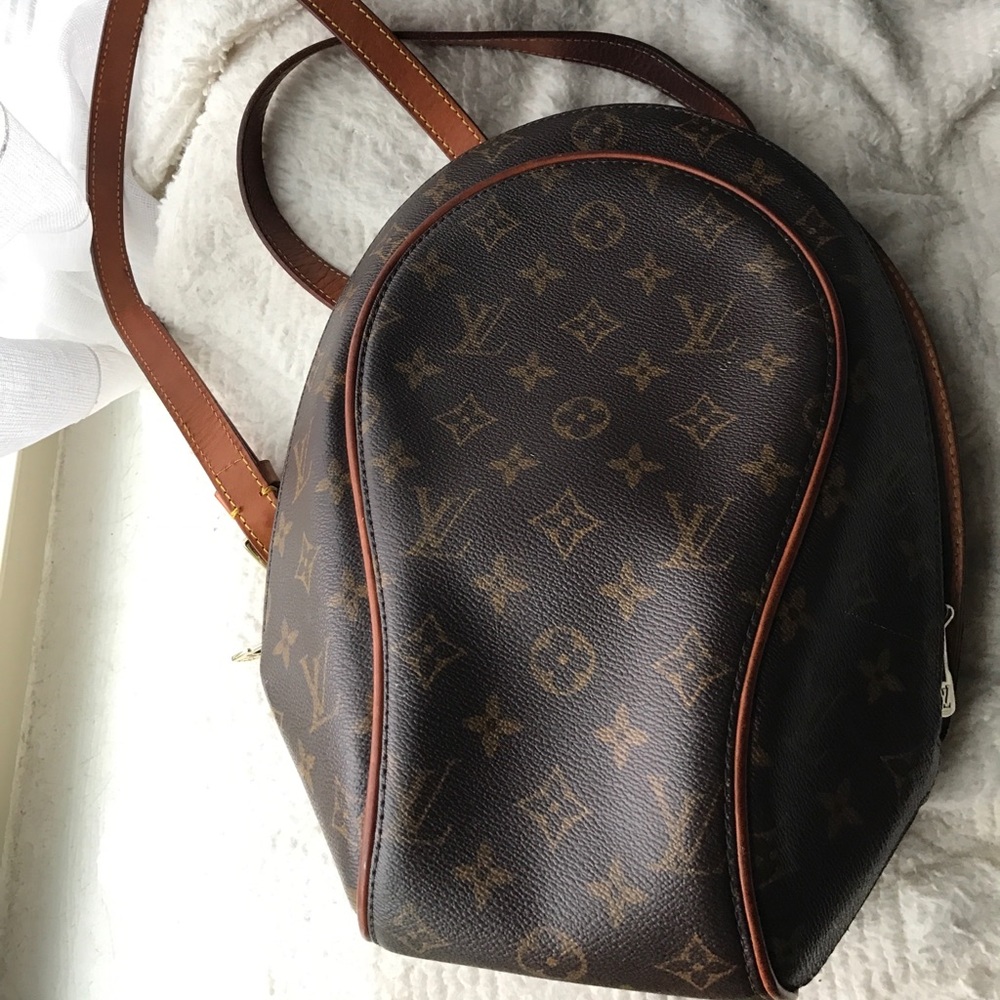 Louis Vuitton ellipse