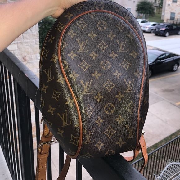 Louis Vuitton ellipse