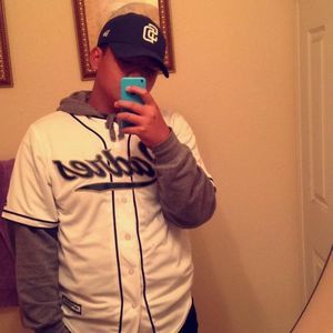 Meet your Posher, Mitchell