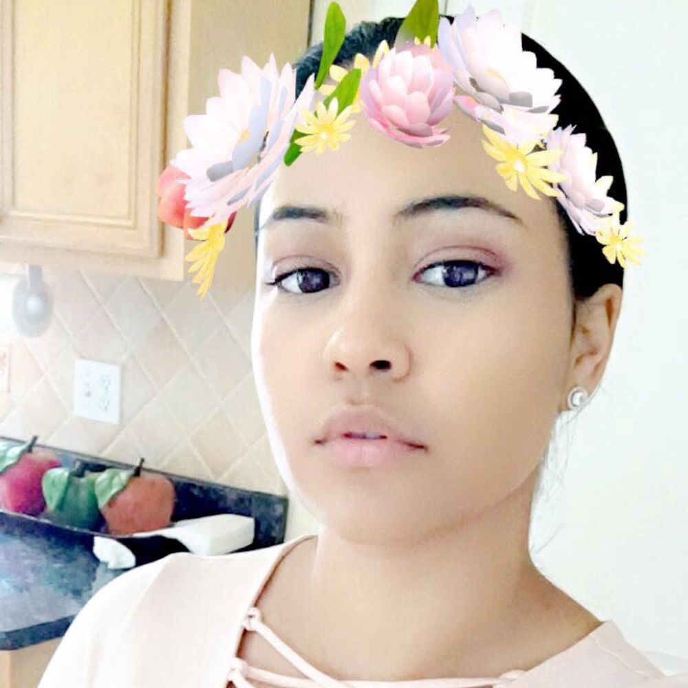 Meet your Posher, Kiana