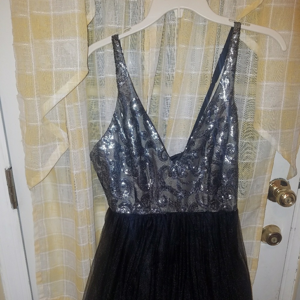 Allison Parris RSVP dress