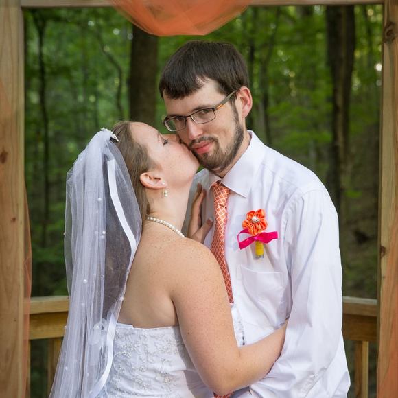 Meet your Posher, Tiffany - Picture 1 of 1