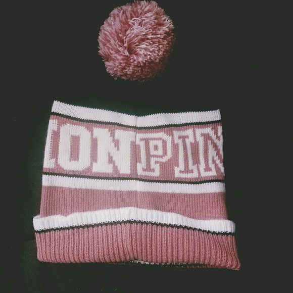 PINK Victoria's Secret Accessories - VS Pink beanie
