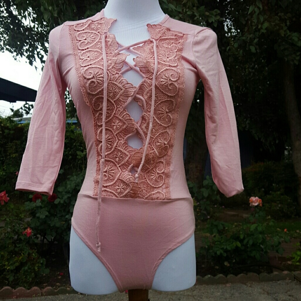 Gorgeous brand new w/ tags fashionnova top