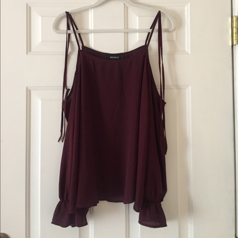 4SI3NNA Tie Strap Cold Shoulder, Medium