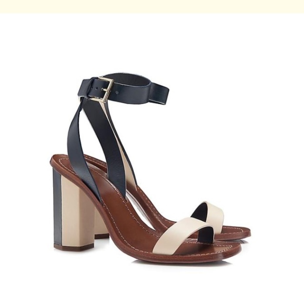 🎉SOLD🎉New Tory Burch Bleecker Strappy Sandals - Picture 1 of 8