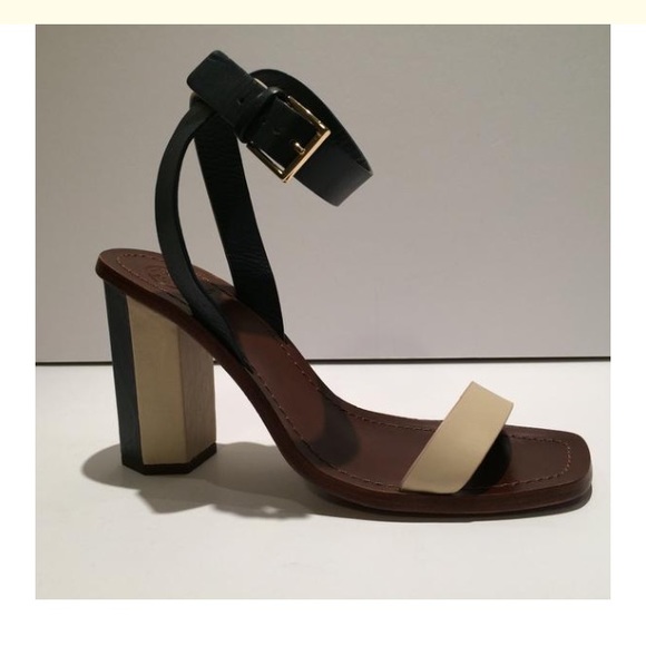 🎉SOLD🎉New Tory Burch Bleecker Strappy Sandals - Picture 7 of 8