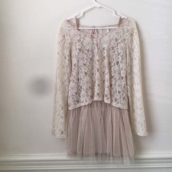 2 piece lace shirt + under-tulle dress - Picture 1 of 2