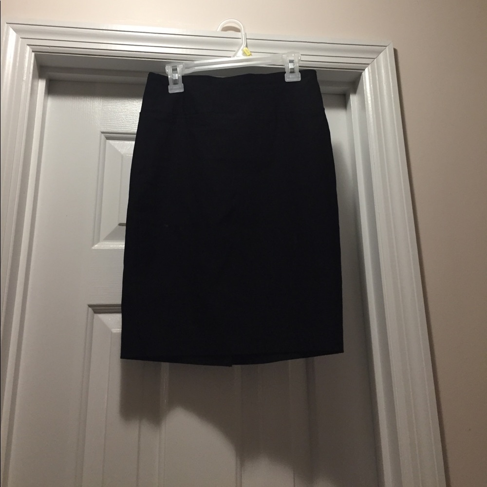 Professional Black pencil skirt