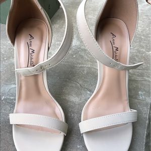 NWB Anne Marie Heels size 6