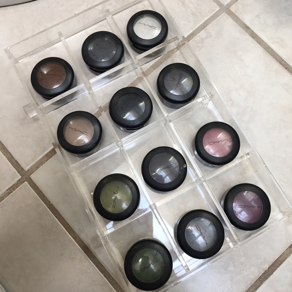 MAC eye shadow