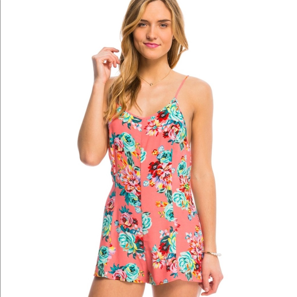 NWOT MINKPINK floral oasis romper from Nastygal