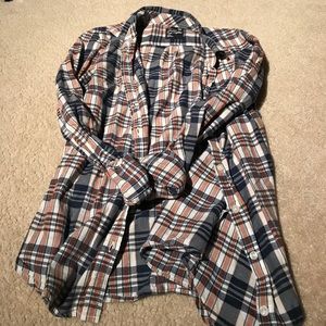 Long sleeve plaid shirt