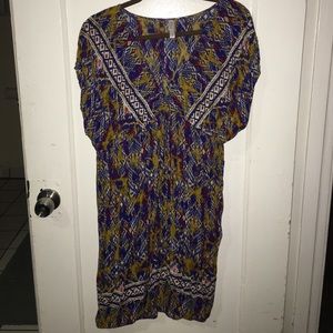 Tribal pattern v-neck dress