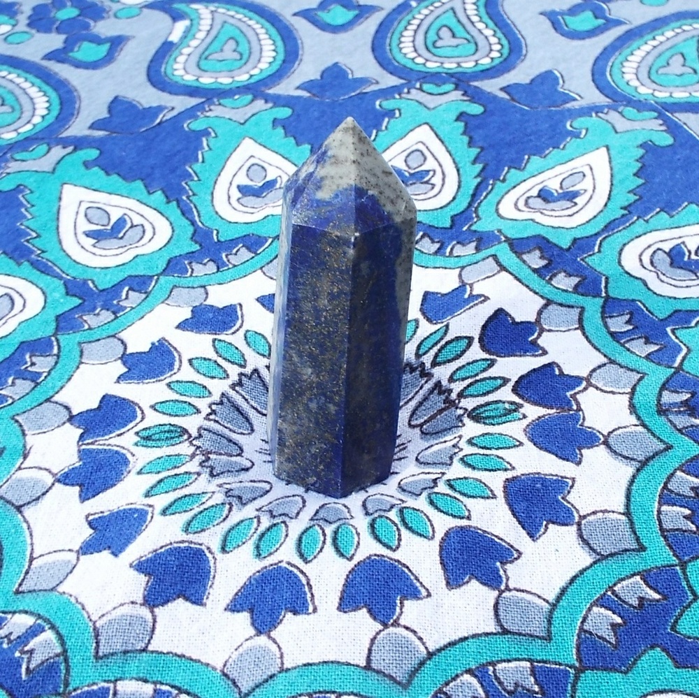 Lapis Lazuli Crystal Point / Crystal Generator