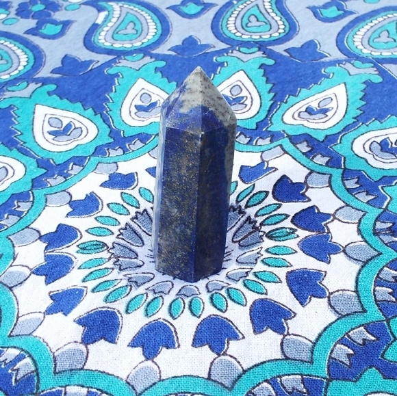 Lapis Lazuli Crystal Point / Crystal Generator - Picture 1 of 4