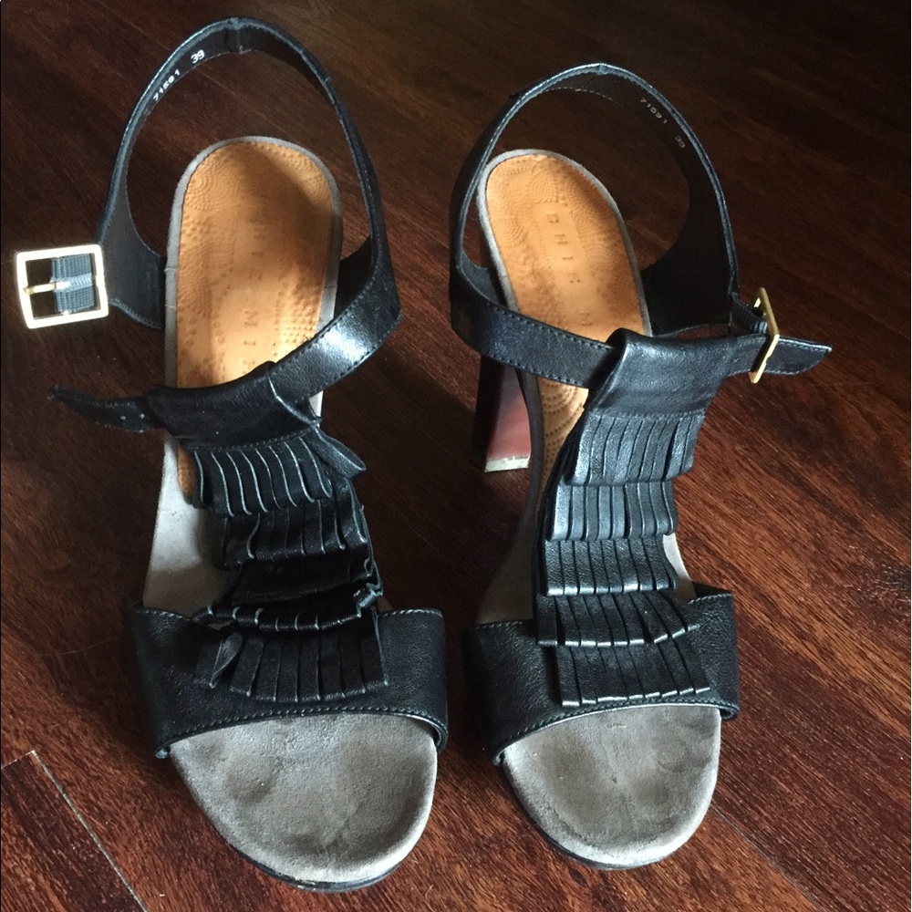 Black Fringe heeled sandals Chie Miharas