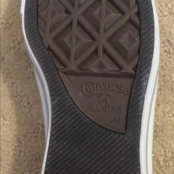 RARE studded Converse - Picture 3 of 5