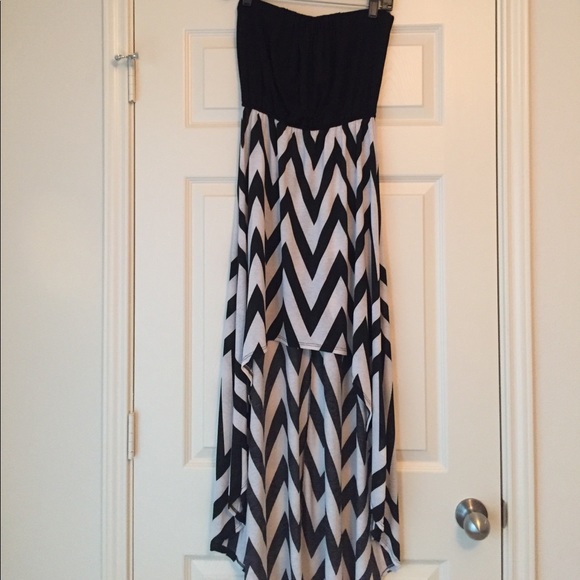 Love Culture Dresses & Skirts - Hi-low strapless maxi dress