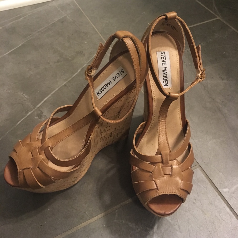 Steve Madden wedge sandals