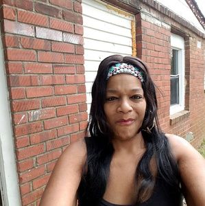 Meet your Posher, Cecelia