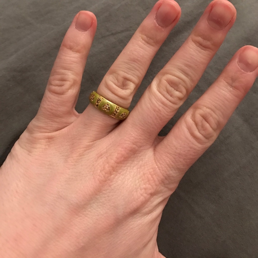 Green/gold ring