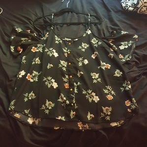 Open Shoulder Top Size XL