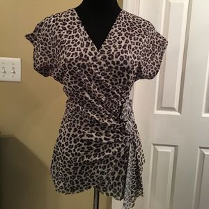 Animal print blouse Medium