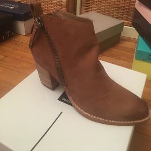 Dolce Vita Worn Leather Booties-size 7.5