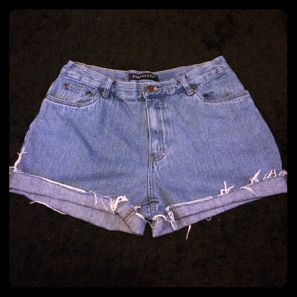 High wasted vintage shorts