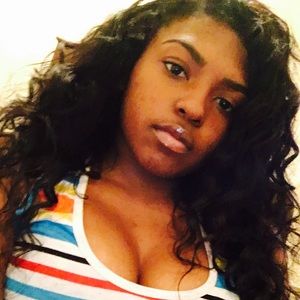 Meet your Posher, Ariel