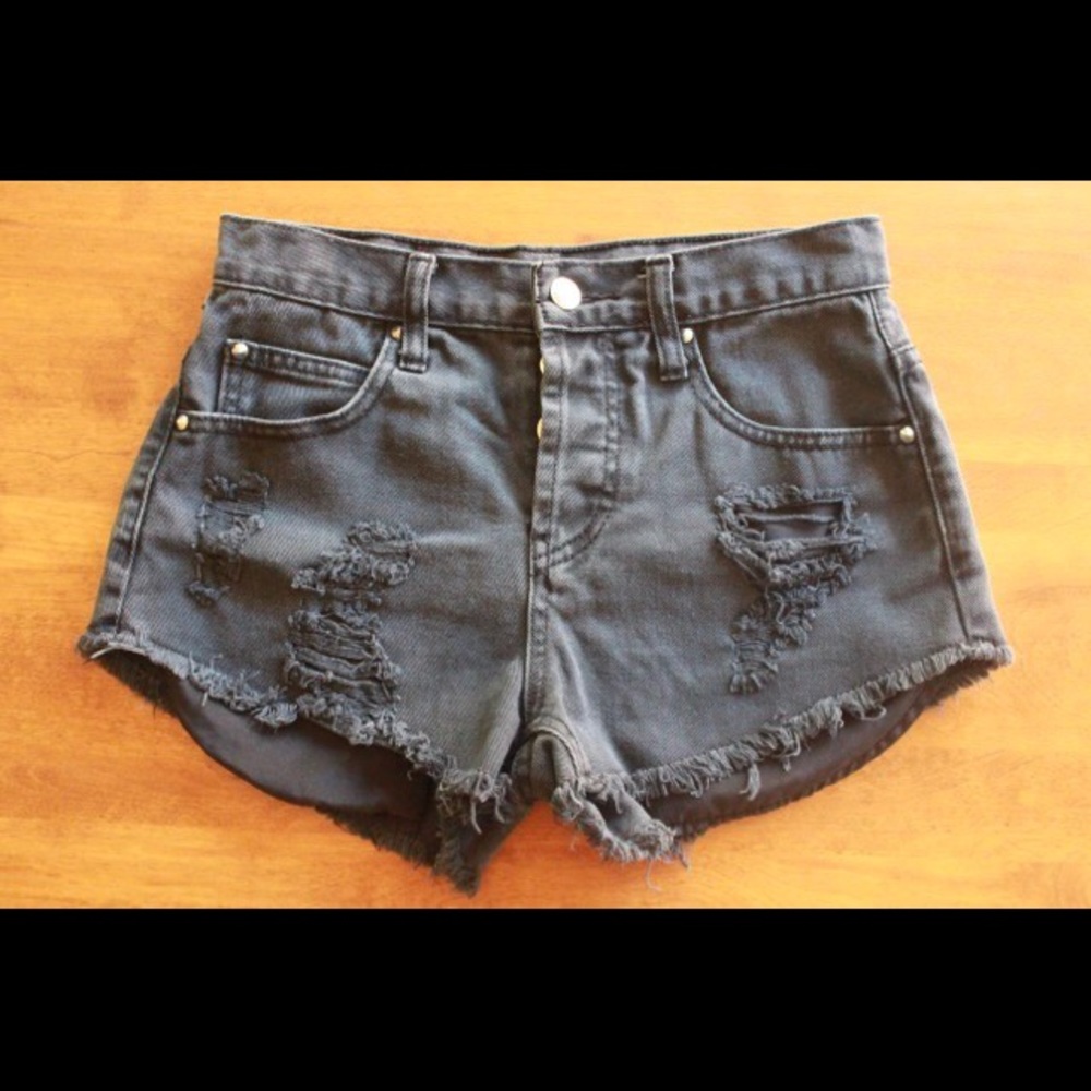 Hi-Waist jean shorts