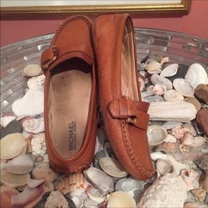 Michael Kors Driving Moc Sz 7