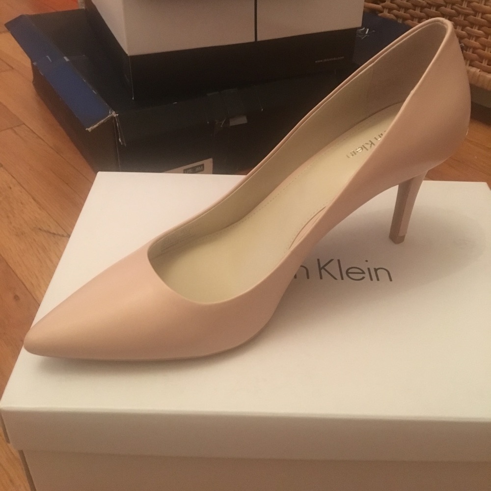Nude Calvin Klein Heels- size 8.5