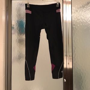 Lululemon Capri length leggings size 4