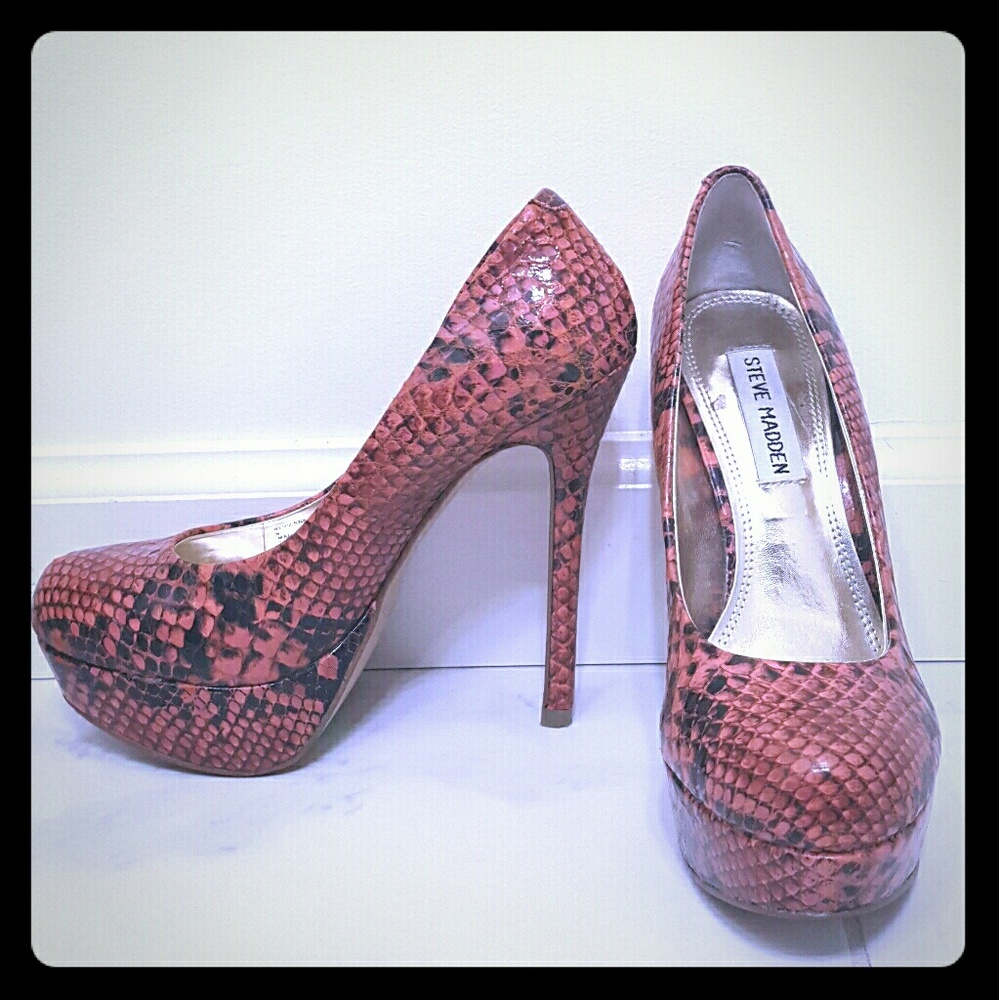 Steve madden snakeskin heels
