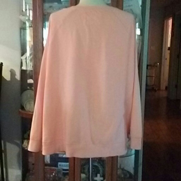 LIGHTWEIGHT PLUS SIZE PEACH SWEATSHIRT!!! - Picture 3 of 4