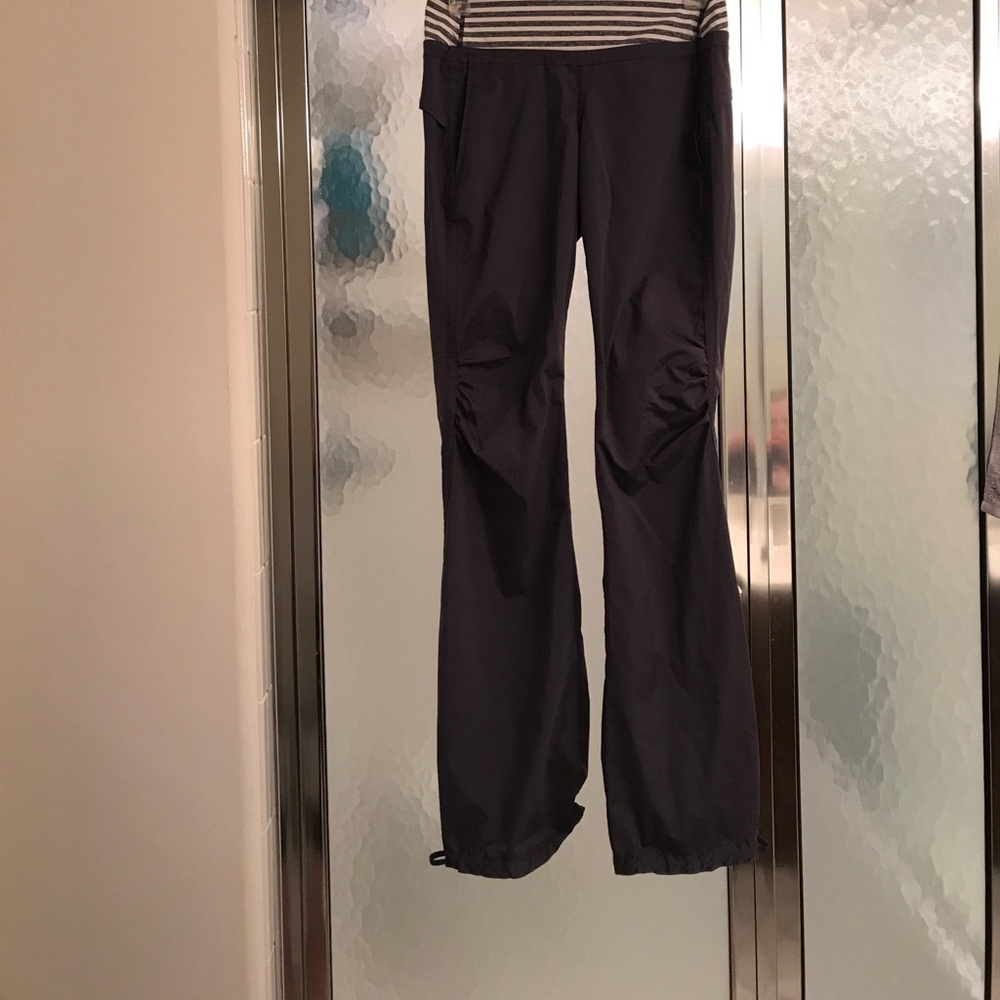 Lululemon track type pants size 4