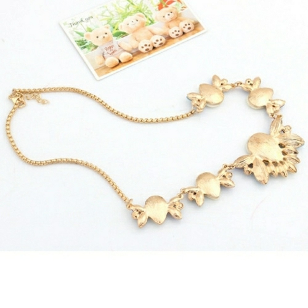 Blue Peddle Statement Necklace - Picture 3 of 4