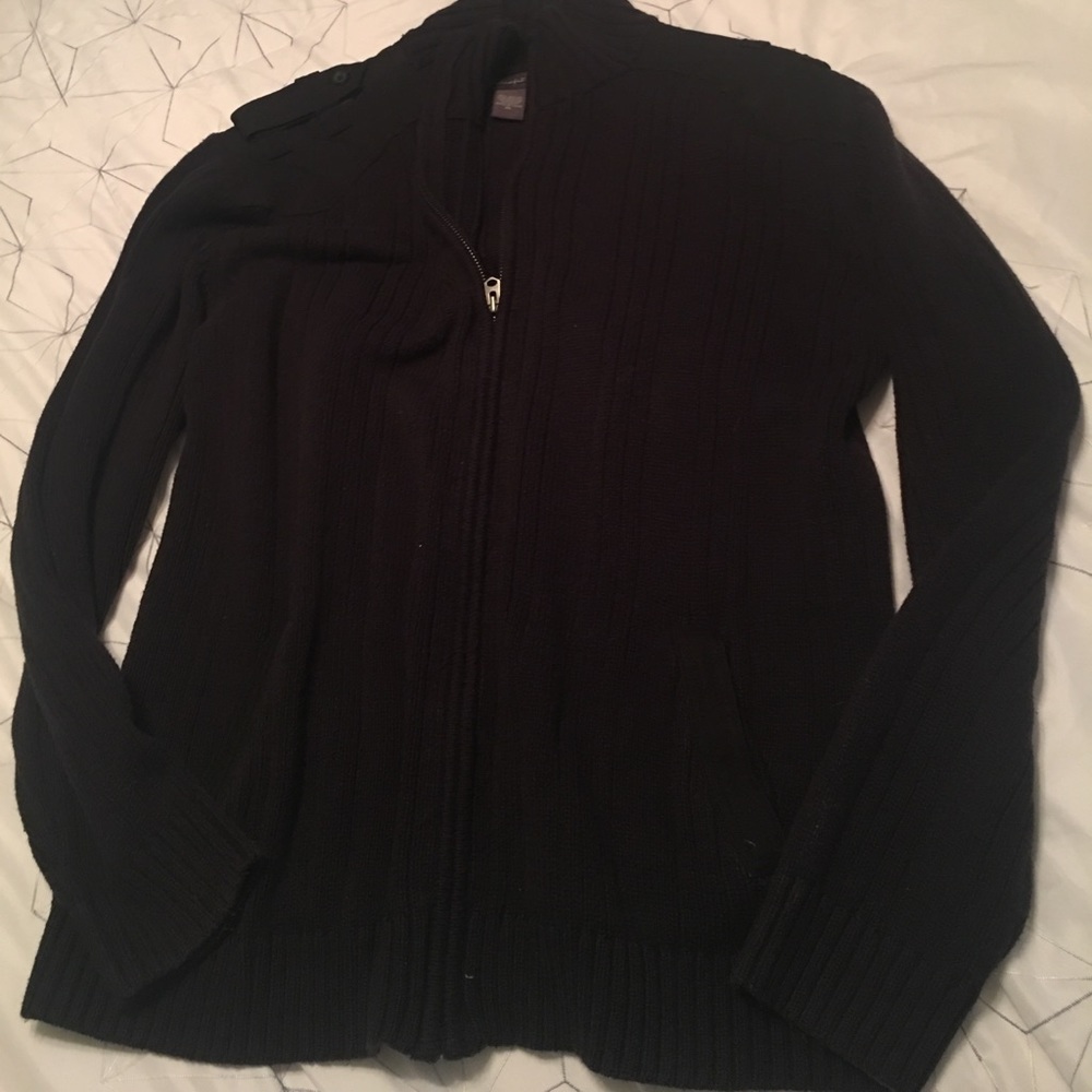 Men's zip up sweater