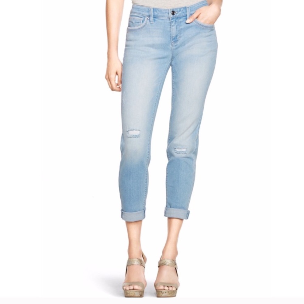 White HouseBlack Market Distressed Girlfriend Jean