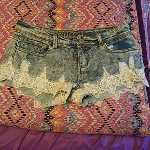 Rue shorts