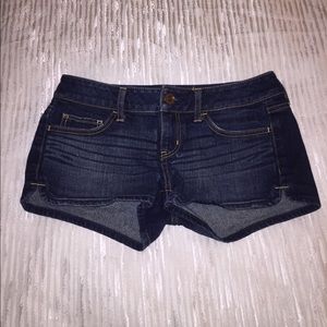 American Eagle shorts!