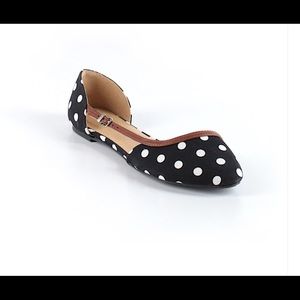 Size 9 Ballet Pointed toe Flat