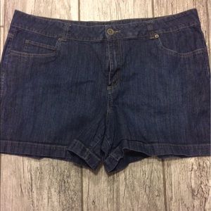 Women's shorts blue jean size 18 Merona
