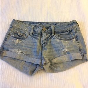 American Eagle shorts!