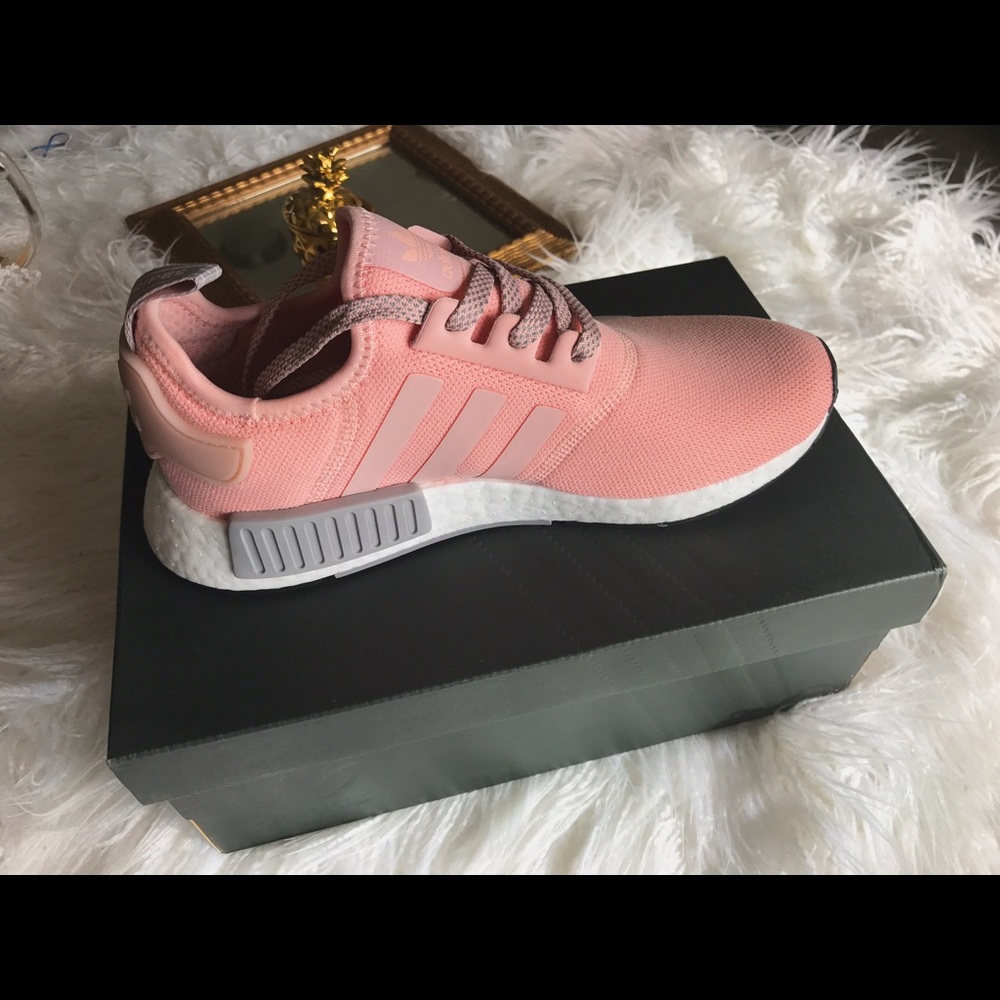 Adidas NMD R1 Vapour Pink