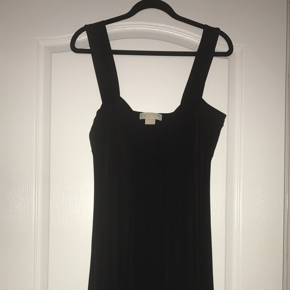 BLACK MICHAEL KORS DRESS!!! KNEE HIGH, FLOWY DRESS
